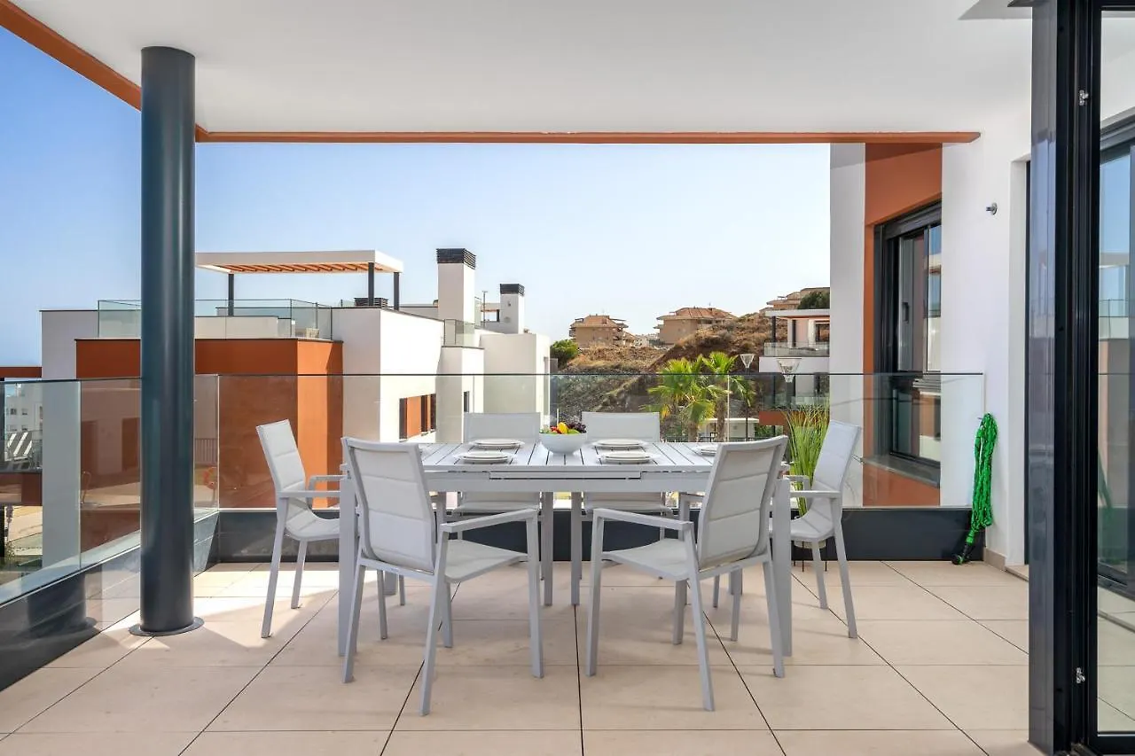 Stunning Flat In Middel Views El Higueron Gym&Pool By Costarentals - Ref 130 フエンヒロラ アパート